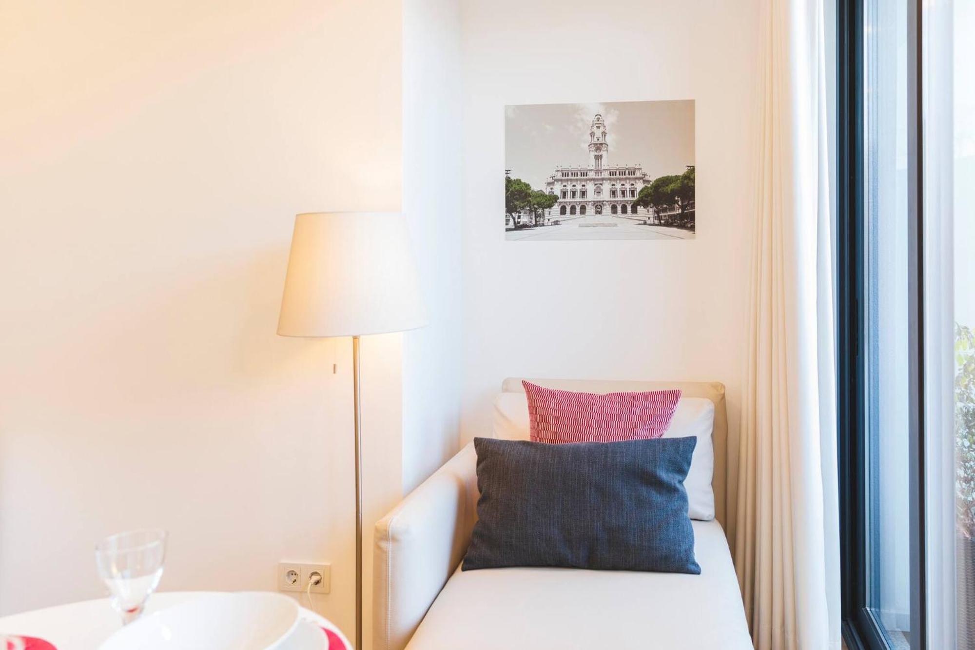 Aposentus - Your Home At Pinheiro'S Studio Porto Exteriér fotografie